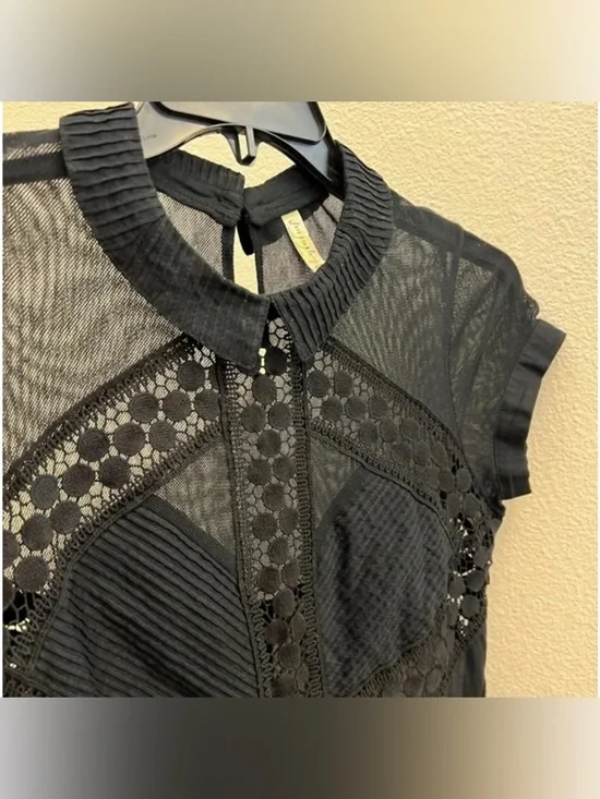 Free People "All That Talk" Mini Black Dress in size 4 EUC - Picture 13 of 17